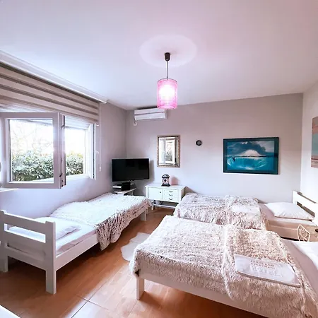 Aerodrom アパート *