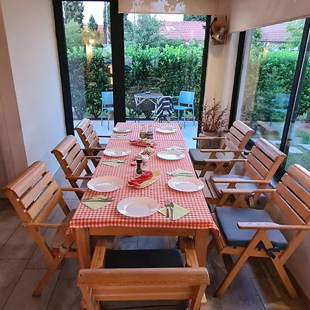 Aerodrom アパート ポドゴリツァ