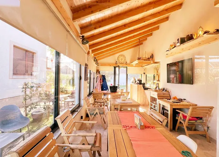 Aerodrom 아파트 포드고리차