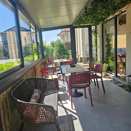 Aerodrom Apartment *