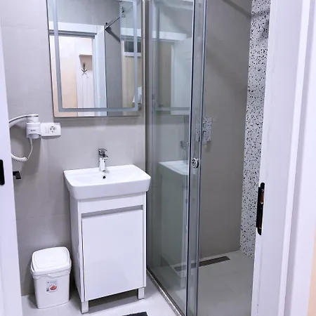 Апартаменты Aerodrom Подгорица